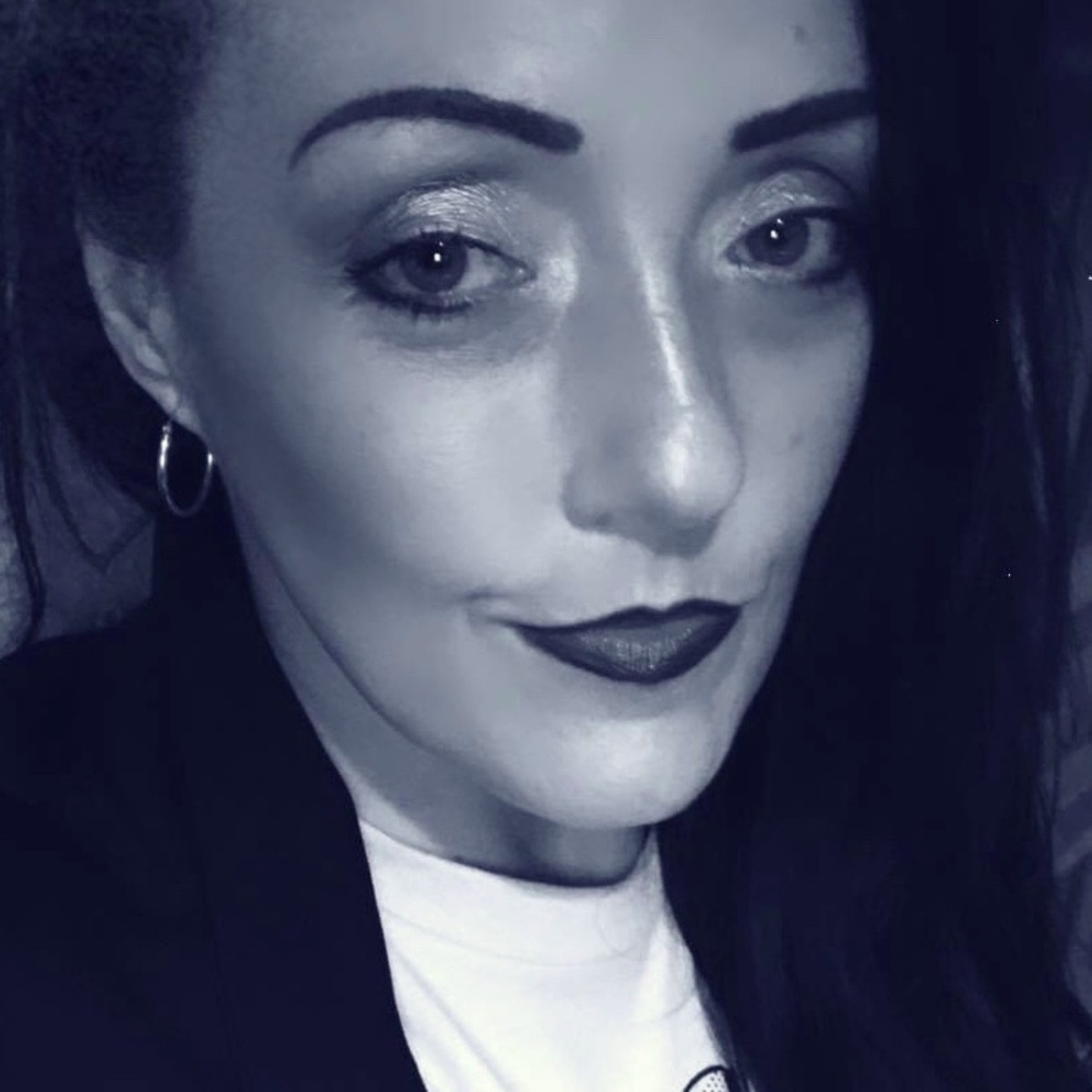 Meet your Posher, Tina